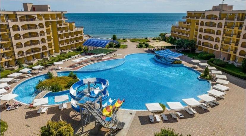 Midia Grand Resort, Aheloy Bagian luar foto